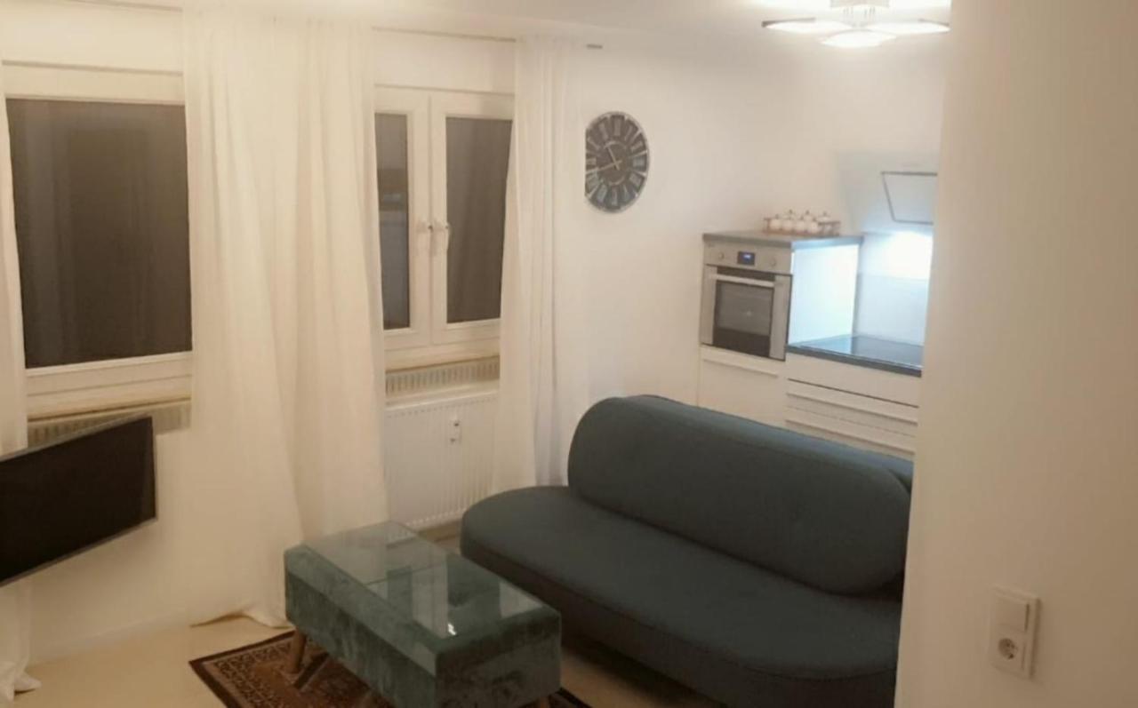 Apartment Mit Schoener, Moderner Einrichtung Köln Ngoại thất bức ảnh