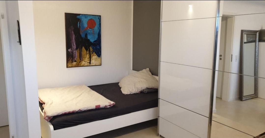 Apartment Mit Schoener, Moderner Einrichtung Köln Ngoại thất bức ảnh